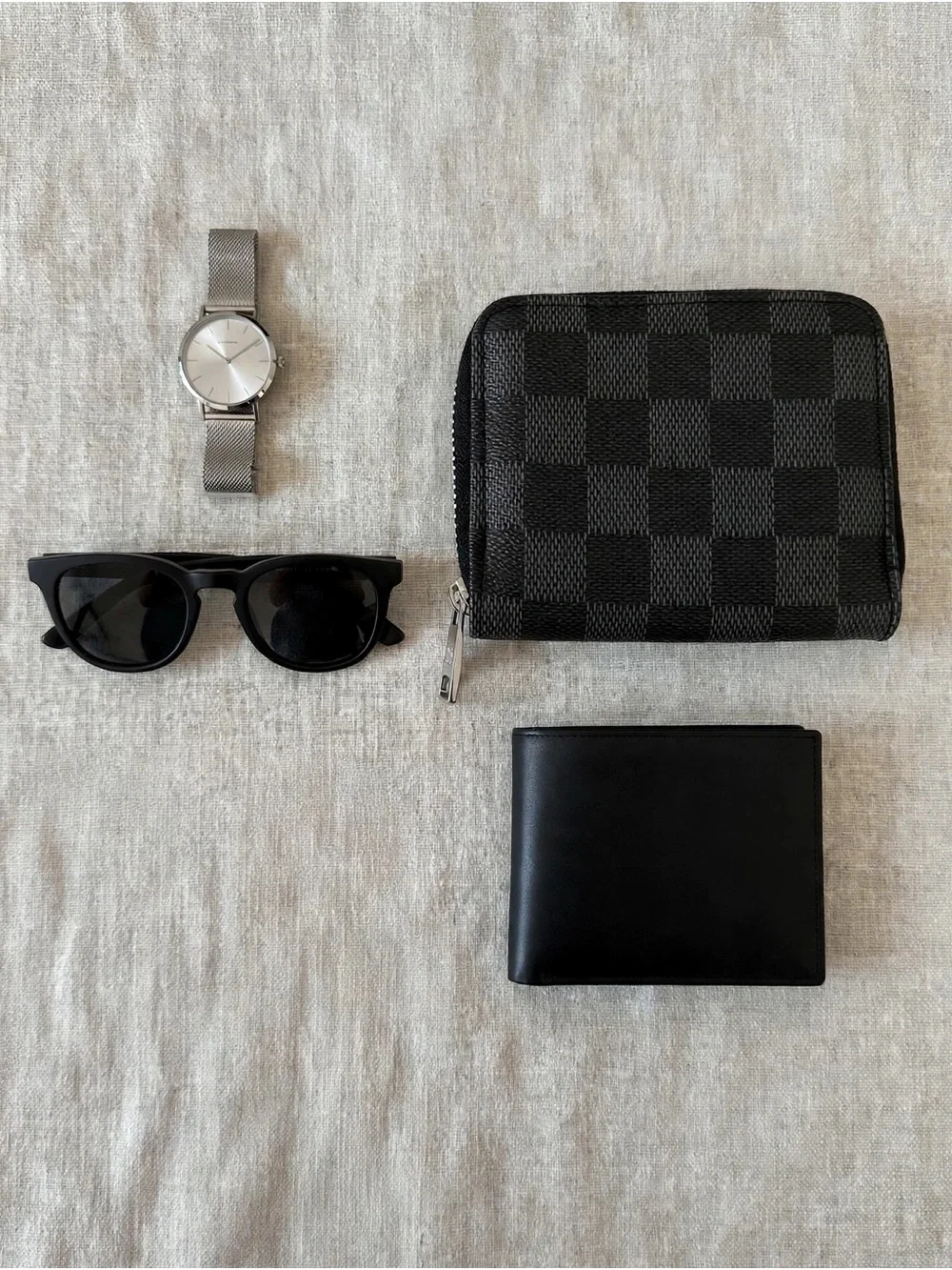 Graphite Check Zip Card Holder with Gold-Tone Pull